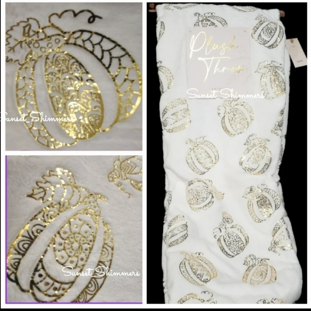 White Faux Fur Metallic Gold Foil PUMPKIN Blanket Fall Halloween Thanksgiving